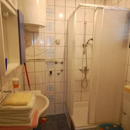 Juric By El-pi Tours Apartament *
